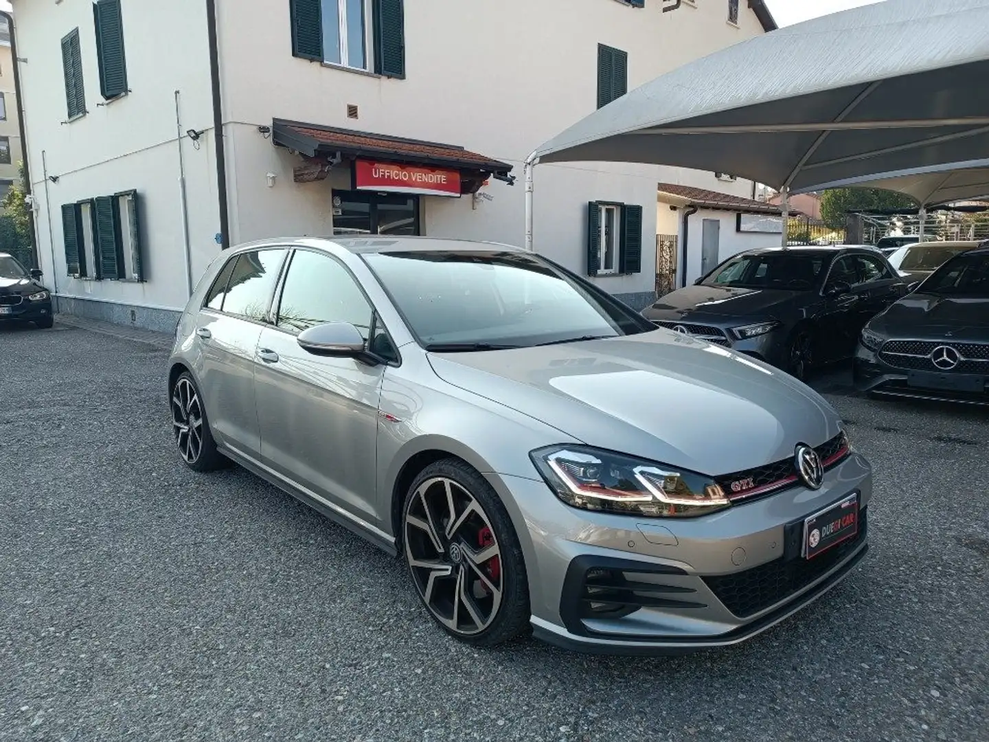 Volkswagen Golf GTI Performance 2.0 245 CV TSI DSG 5p. BMT Gris - 2