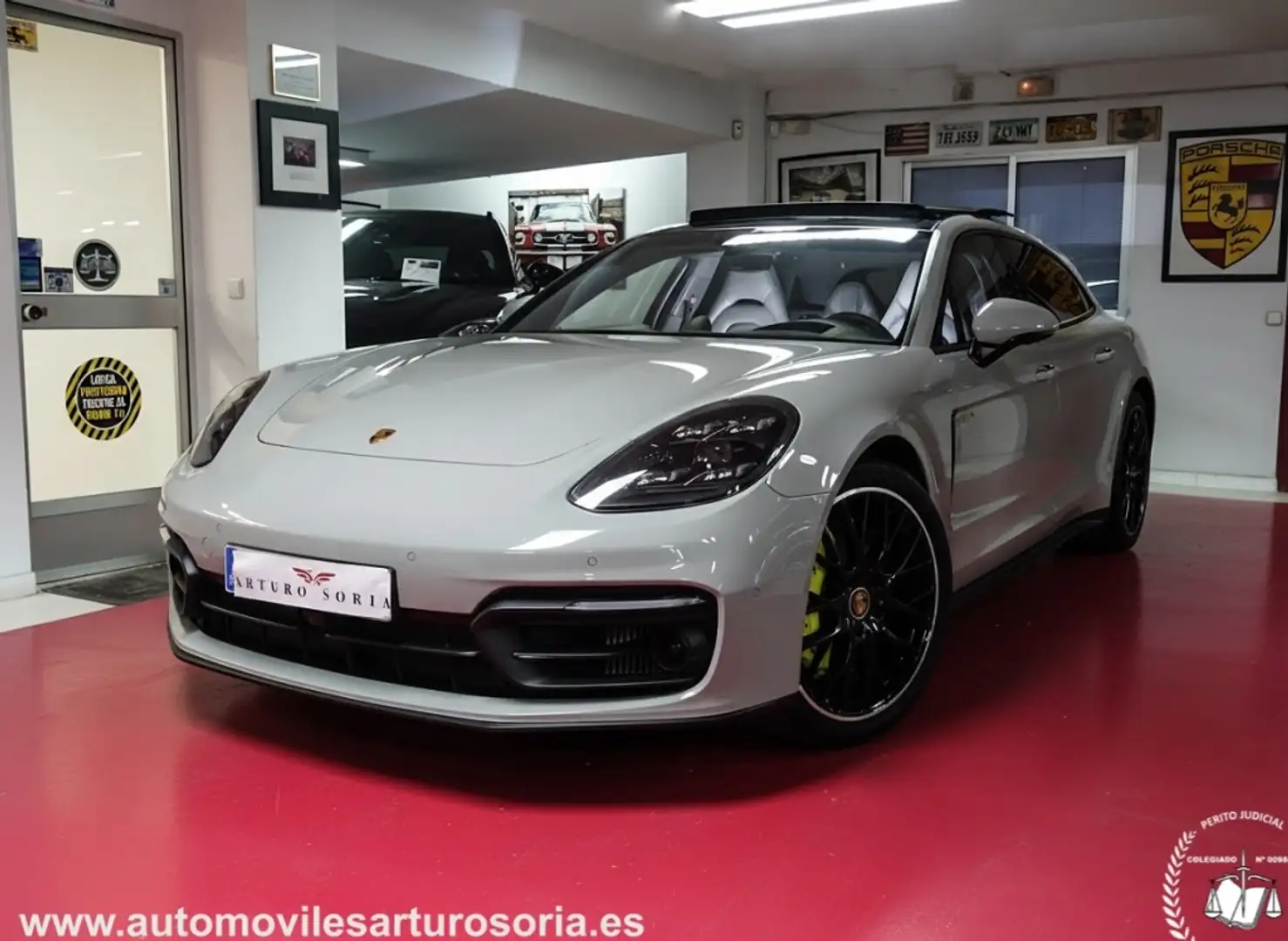 Porsche Panamera 4S E-Hybrid Sport Turismo Gris - 1