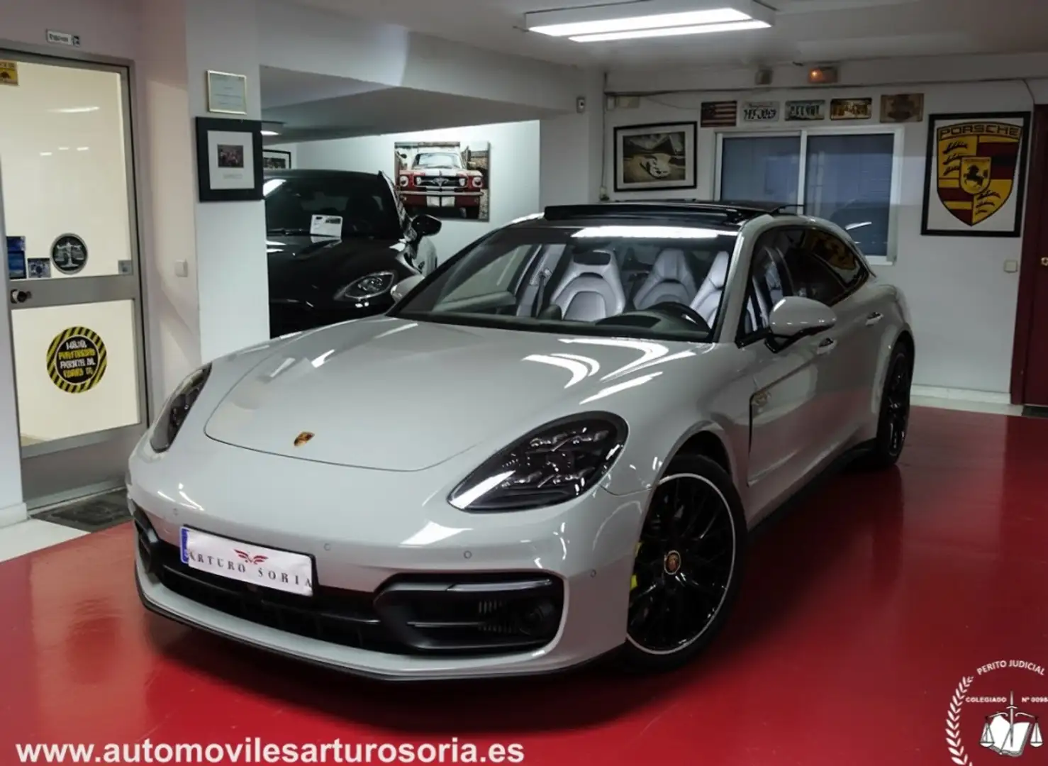 Porsche Panamera 4S E-Hybrid Sport Turismo Gris - 2