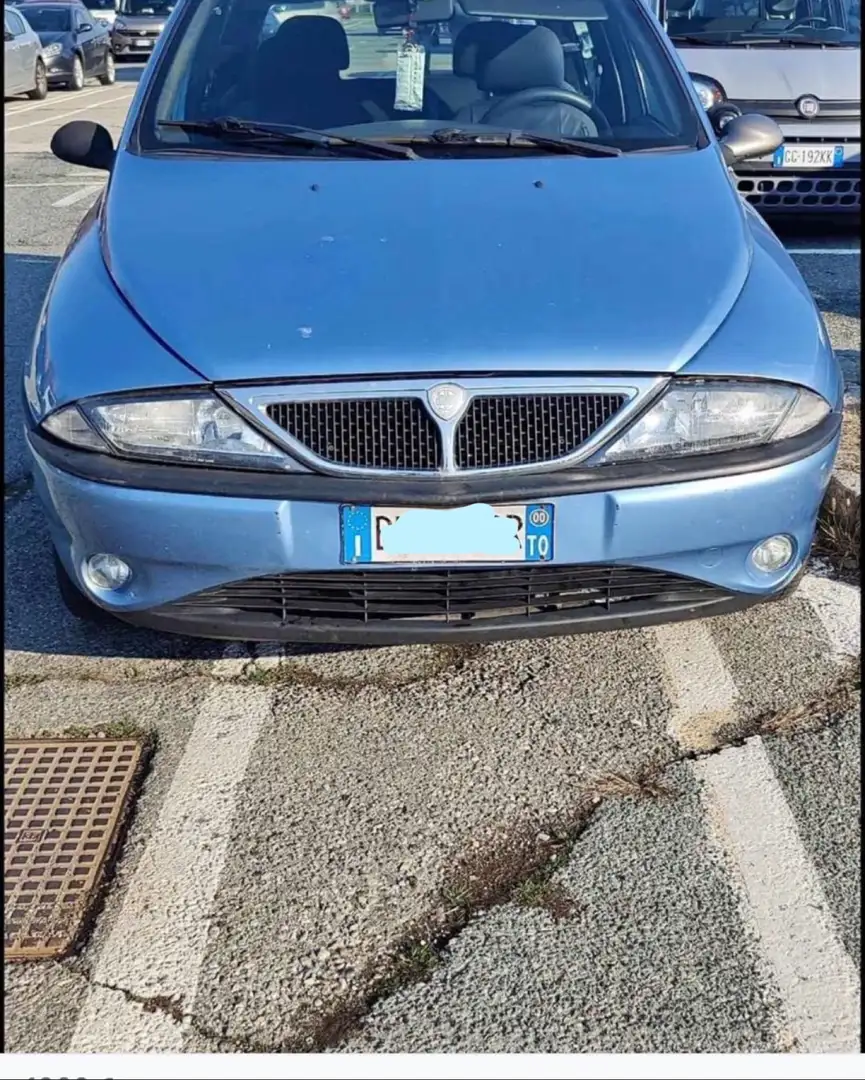 Lancia Y 1.2 8v LS c/airbag - 1