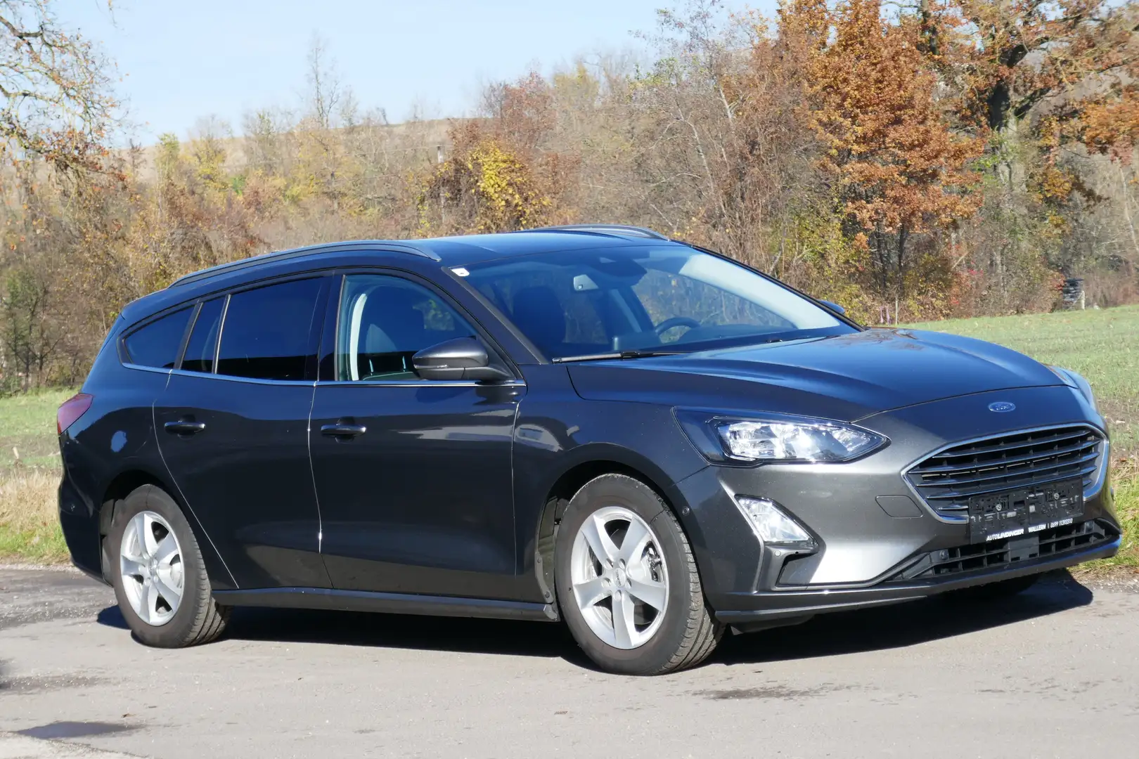 Ford Focus Titanium Gris - 2