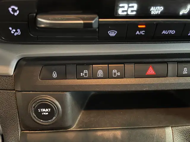 Citroen Spacetourer view 13