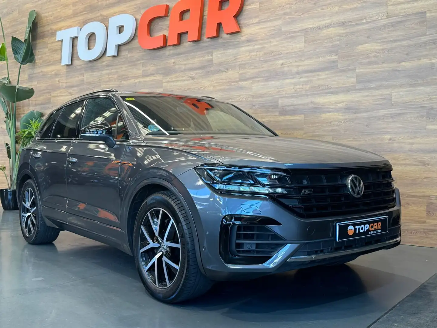 Volkswagen Touareg 3.0 Tdi R-Line 286 cv Gris - 1