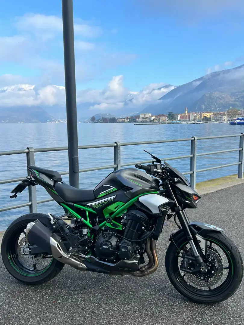 Kawasaki Z 900 Verde - 1