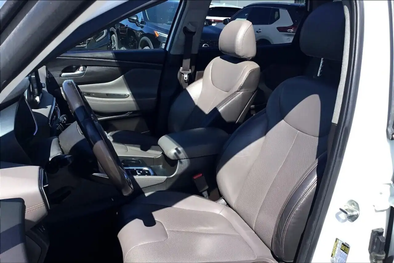 Hyundai SANTA FE photo Hyundai SANTA FE