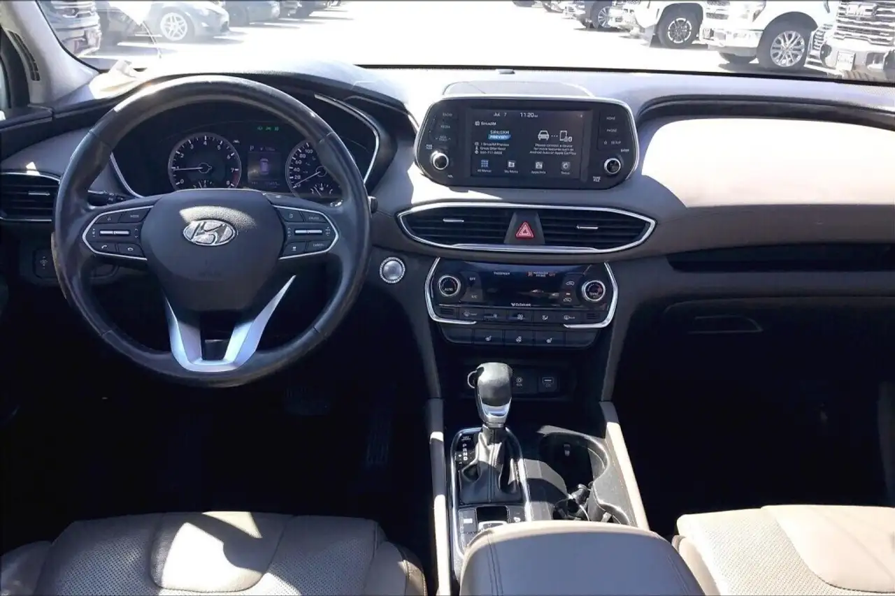 Hyundai SANTA FE photo Hyundai SANTA FE