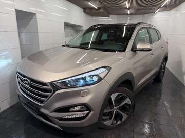 2.0 Style 4WD/Pano-Schiebedach/Leder/Tot/