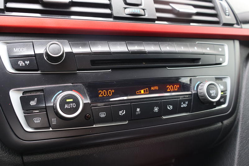 BMW 318 3-serie Gran Turismo 318d High Executive — photo 12