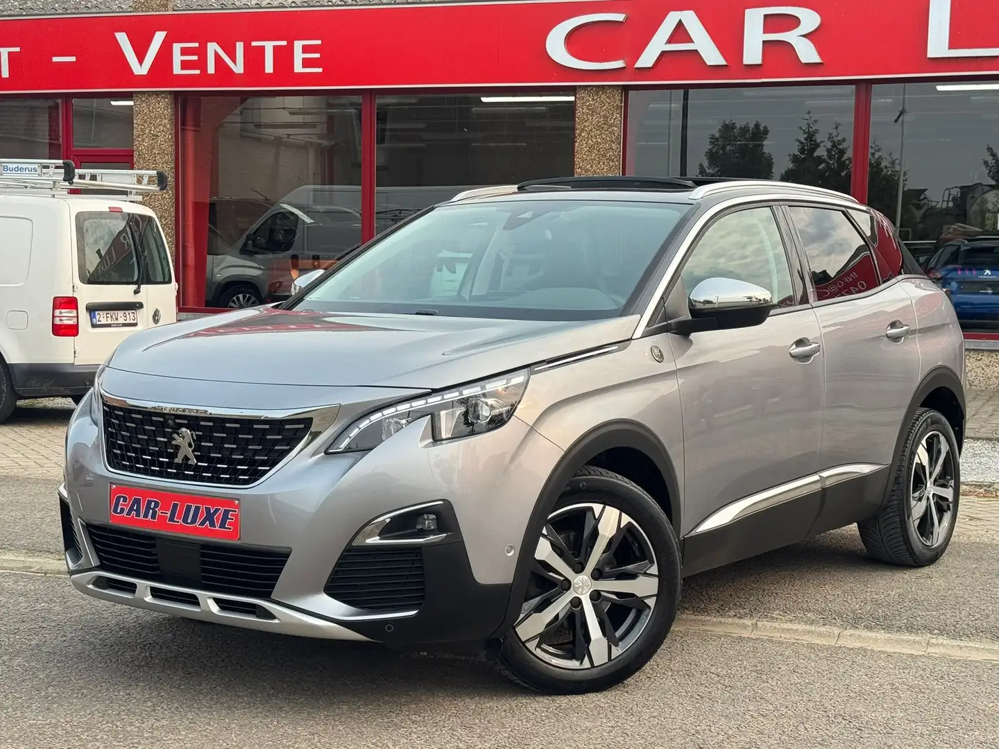 Peugeot 3008 1.2I 13OCV PANORAMIQUE GRAND GPS PURE LED Grijs - 1
