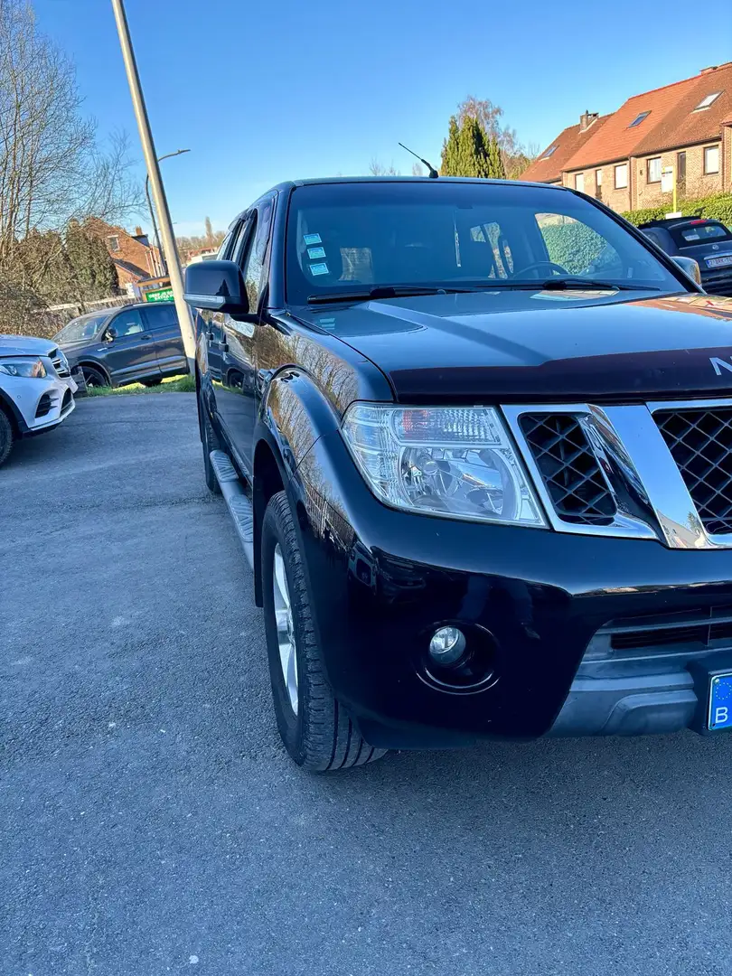 Nissan Navara 14.000 Netto/BTW/TVA/Good Condition/Belgium Car Schwarz - 2