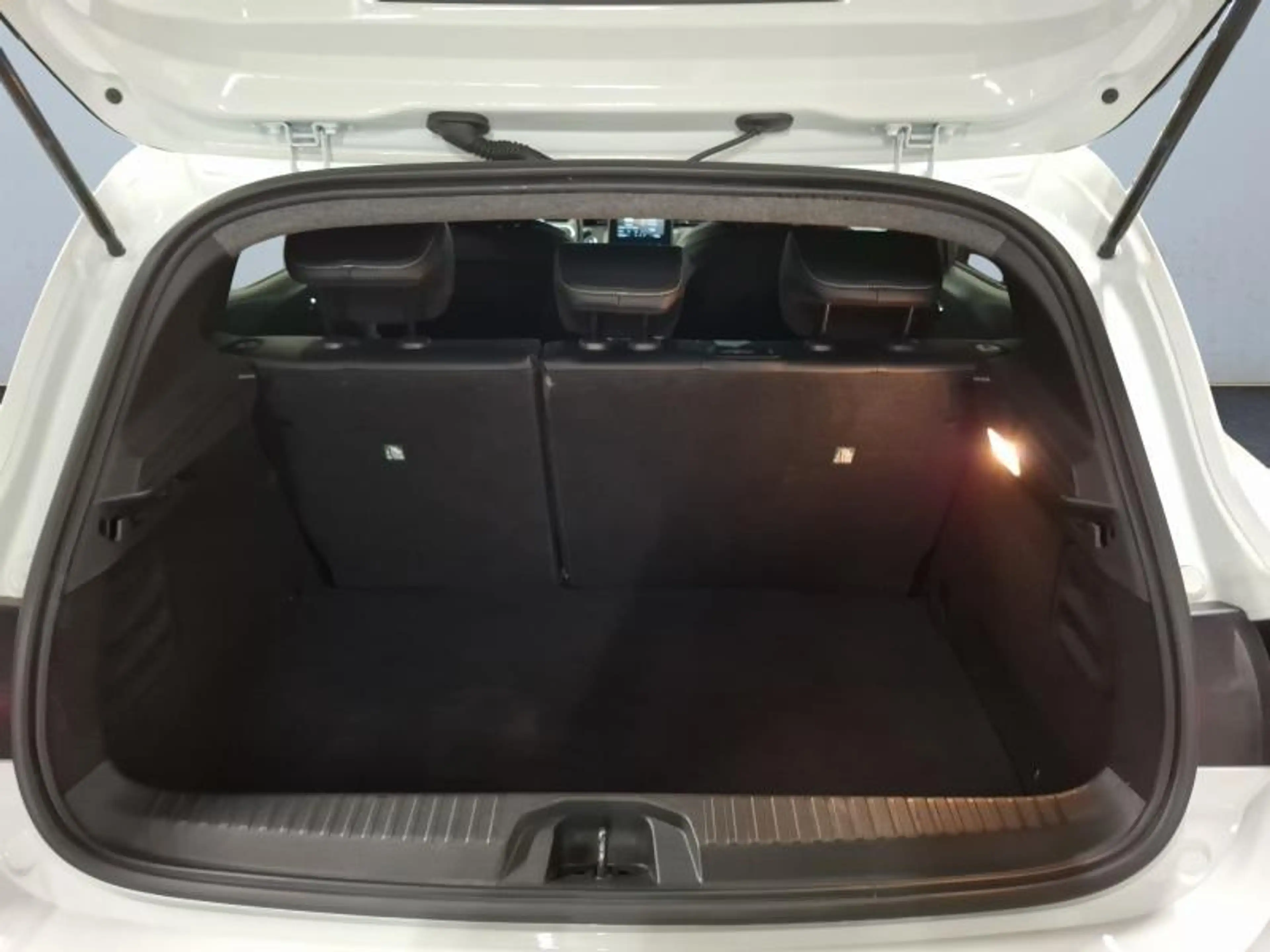 Renault Clio 1.6i E-TECH Hybrid Techno 145 Hp — photo 7