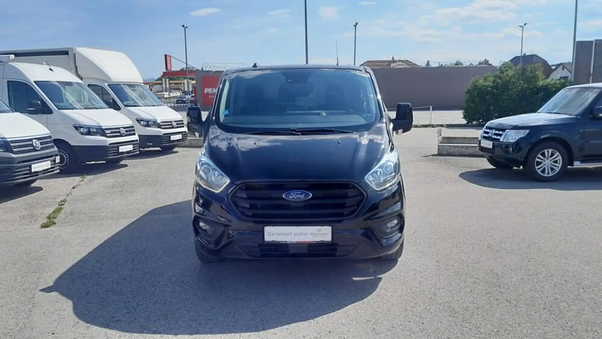 Ford Transit Custom 300 L1 Trend **Netto €14.991,-** Schwarz - 2