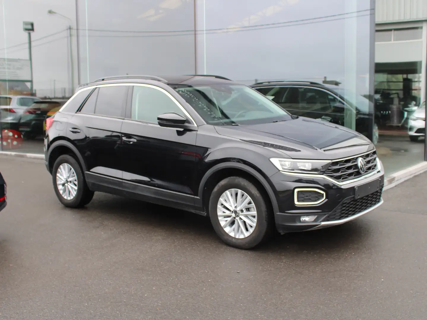 Volkswagen T-Roc 1.0 TSI Style OPF-AIRCO-NAVIGATIE-ALU V-6VIT-PDC Zwart - 1