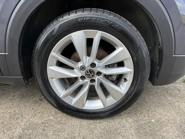 Volkswagen T-Cross view 15