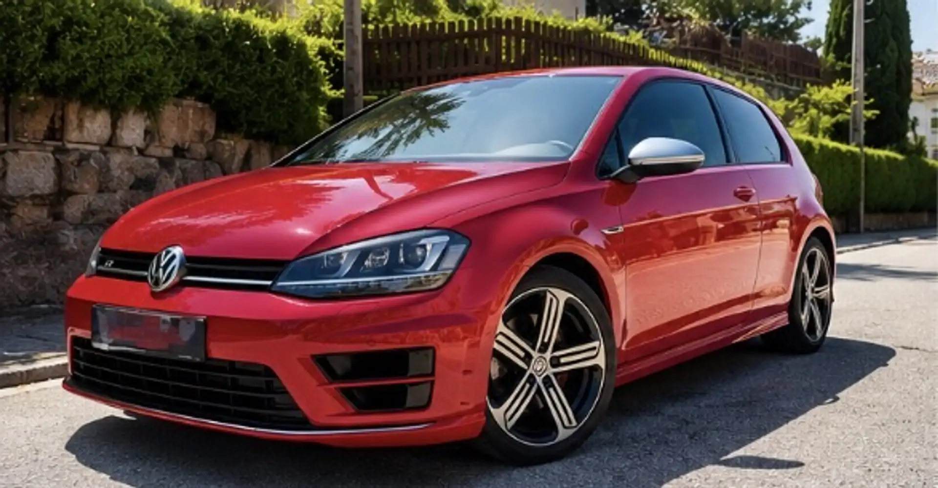Volkswagen Golf 2.0 TSI R 300 Negro - 1