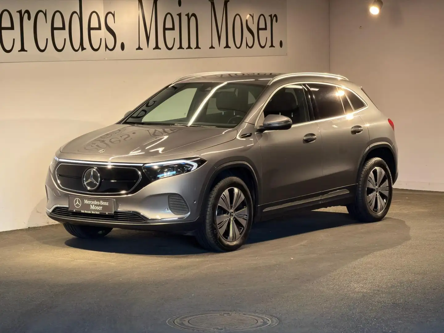 Mercedes-Benz EQA 250 Grigio - 2