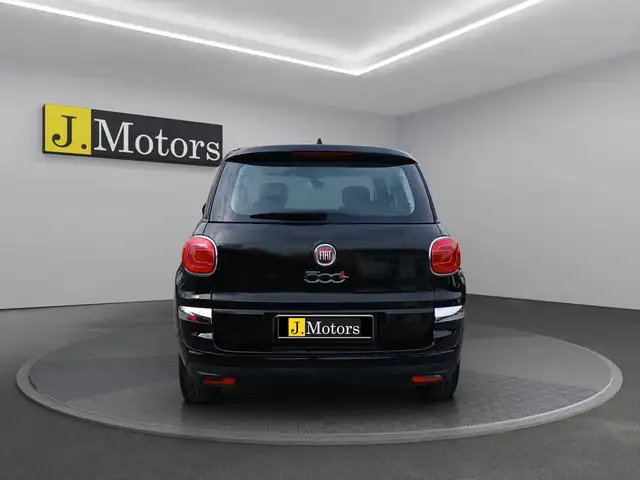 Fiat 500l view 4