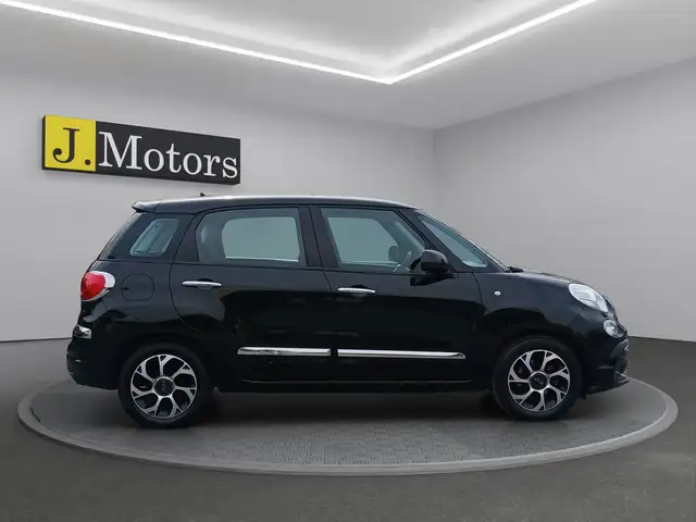 Fiat 500l view 6