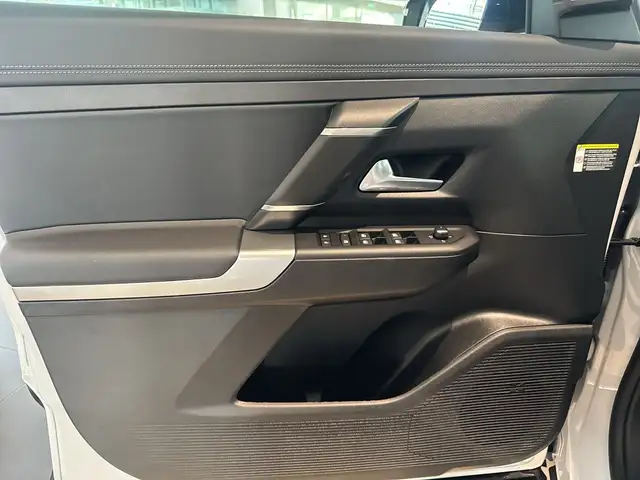 Jeep Compass Elektro Ansicht 11