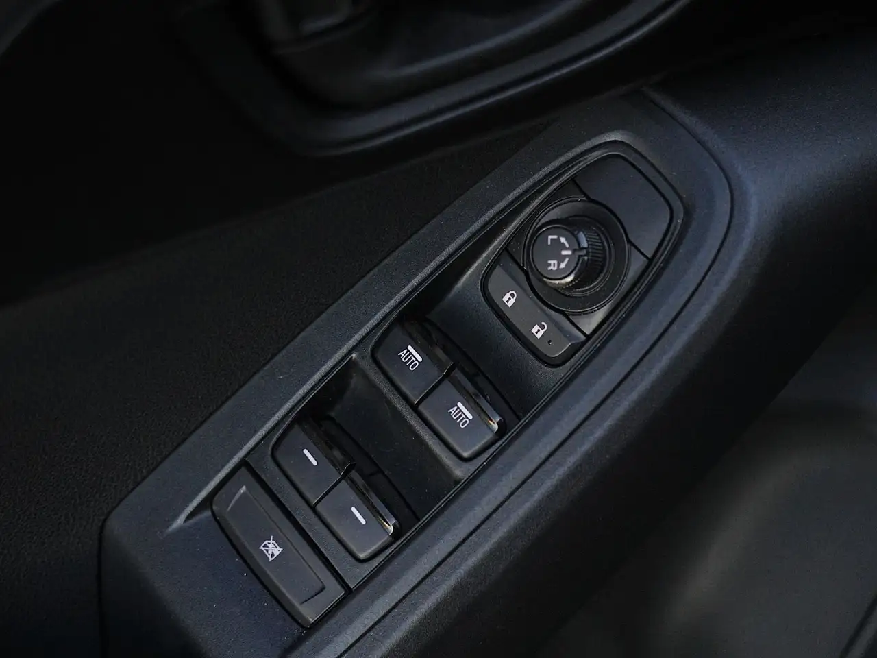 Subaru Impreza снимка Subaru Impreza