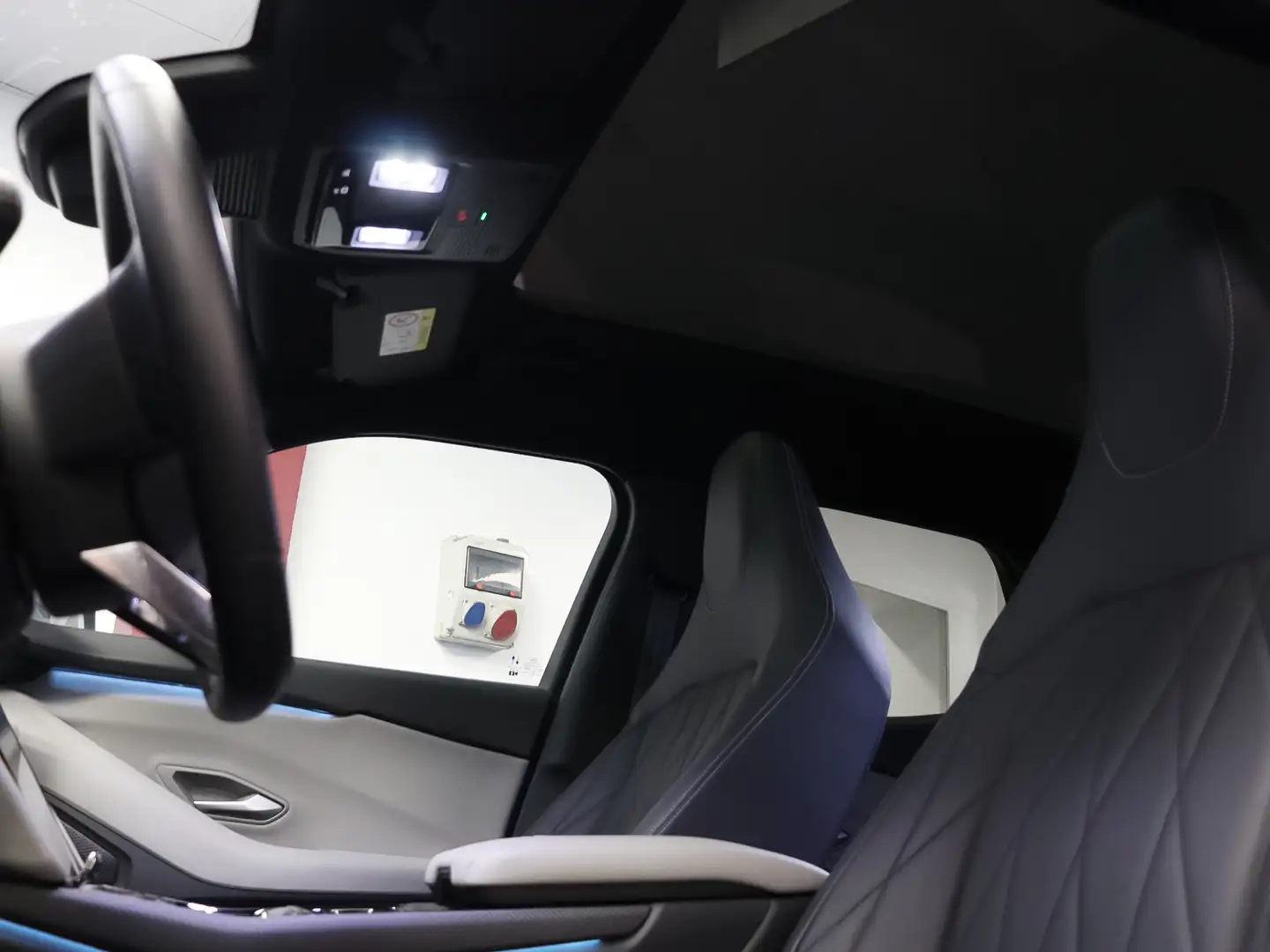 Ford Explorer RWD Rango Extendido Premium 77kWh Bleu - 2