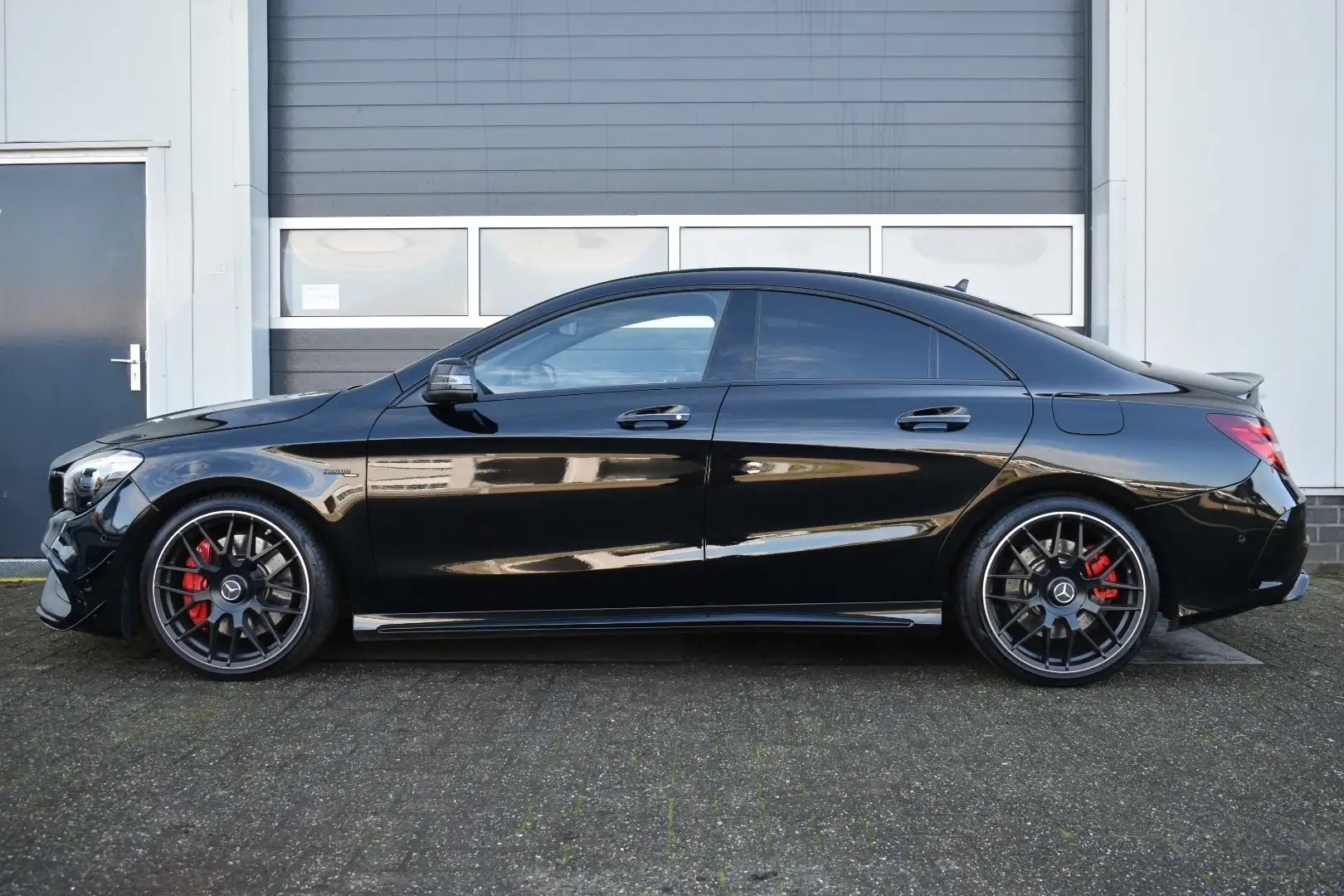 Mercedes-Benz CLA 45 AMG 4MATIC Noir - 2