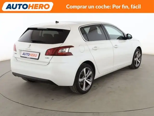 Peugeot 308 view 6