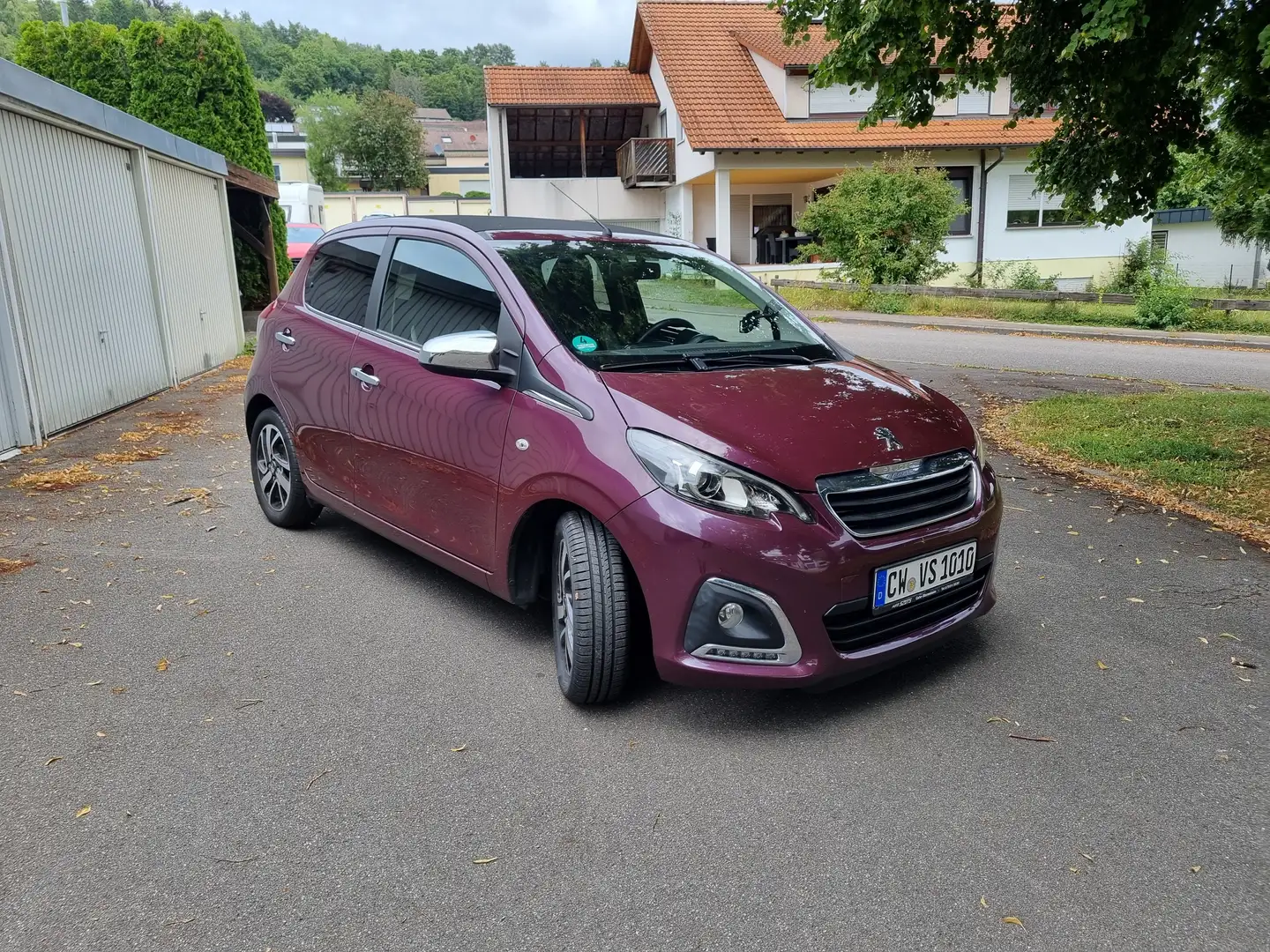 Peugeot 108 108 5-Türer PureTech 82 Top! Allure Violett - 1