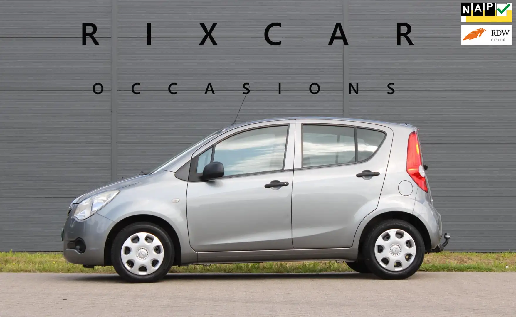 Opel Agila 1.0 Selection AllSeason Trekhaak Gris - 1