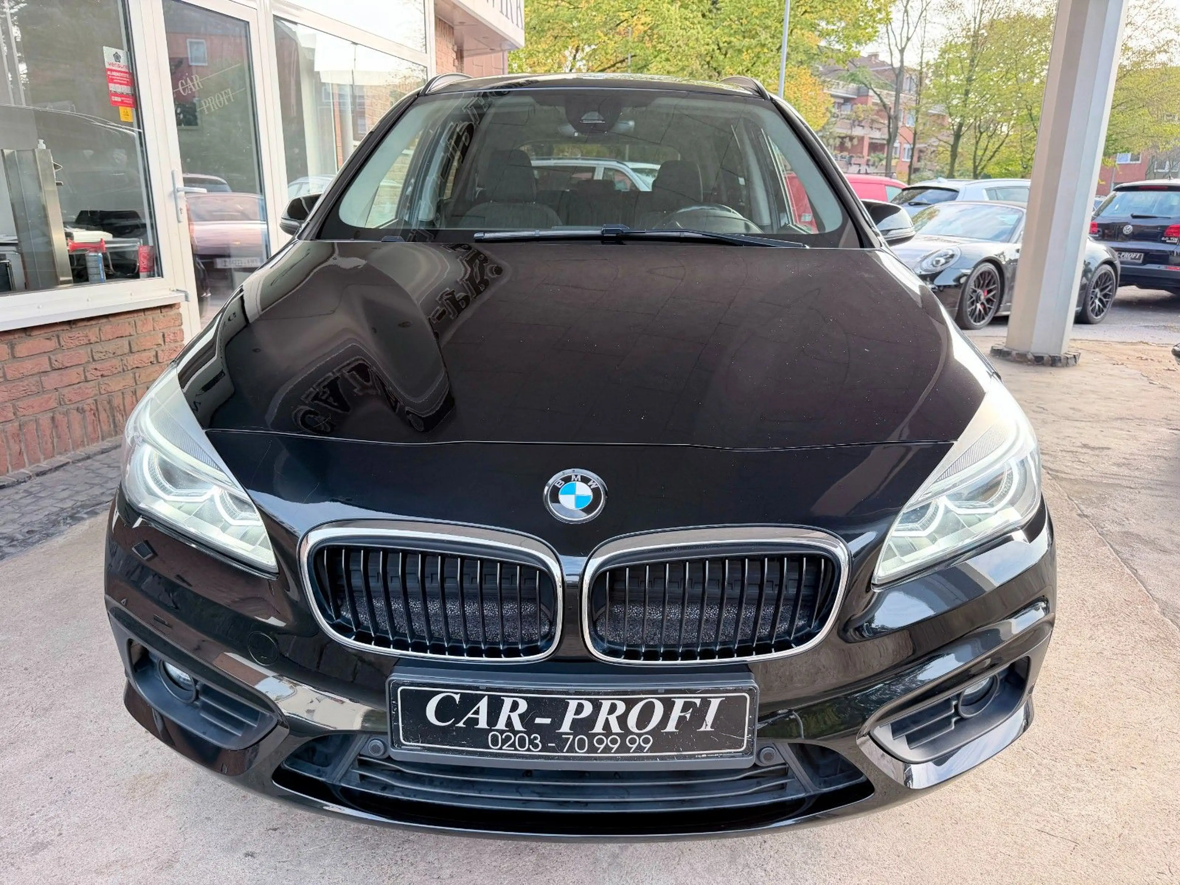 BMW 220 Autom. Sportsitze/LED/Navi/AHK — photo 2