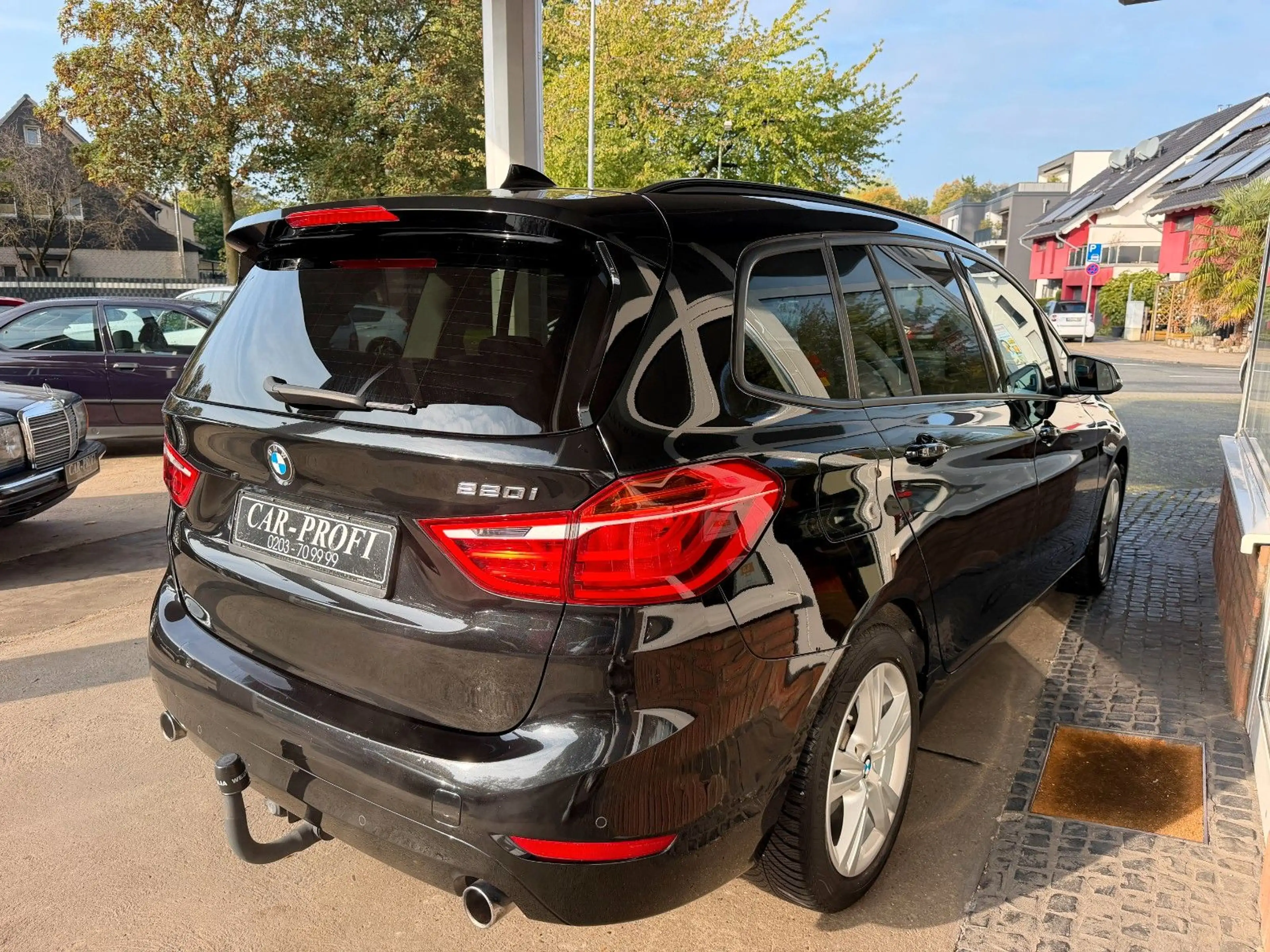 BMW 220 Autom. Sportsitze/LED/Navi/AHK — photo 8