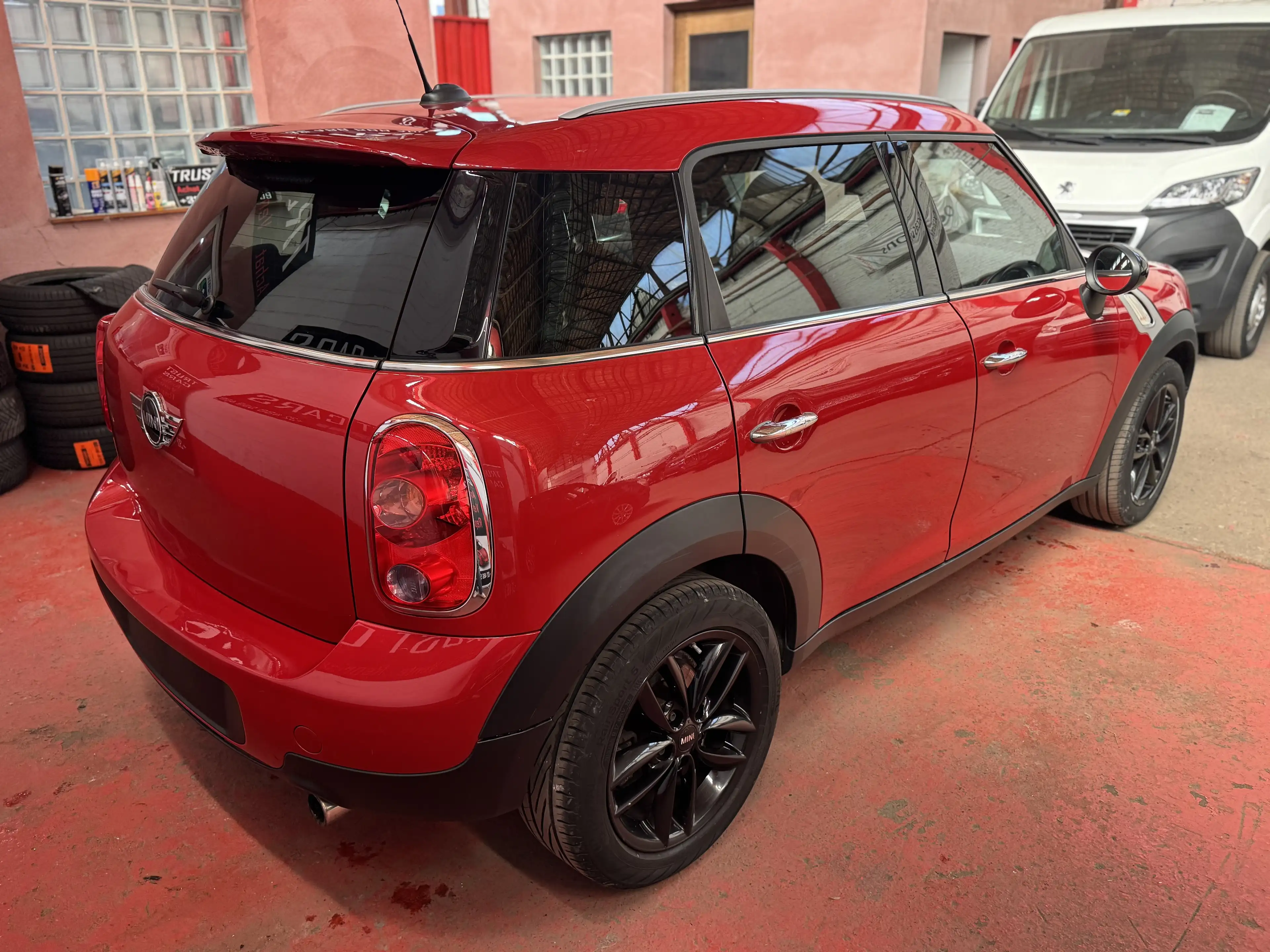 MINI One Countryman Mini Countryman 1.6i One — photo 4