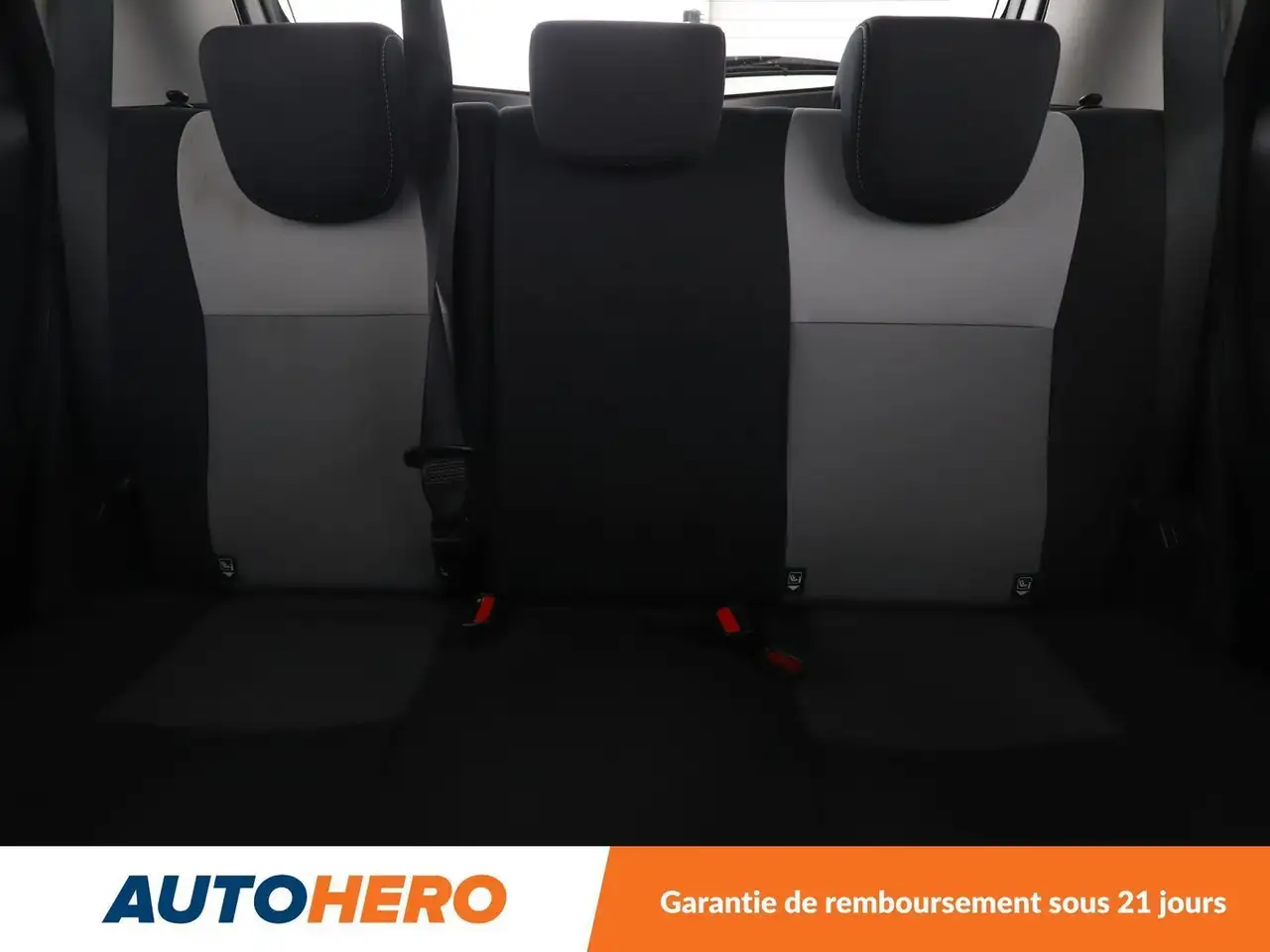 Toyota Yaris Yaris — photo 15