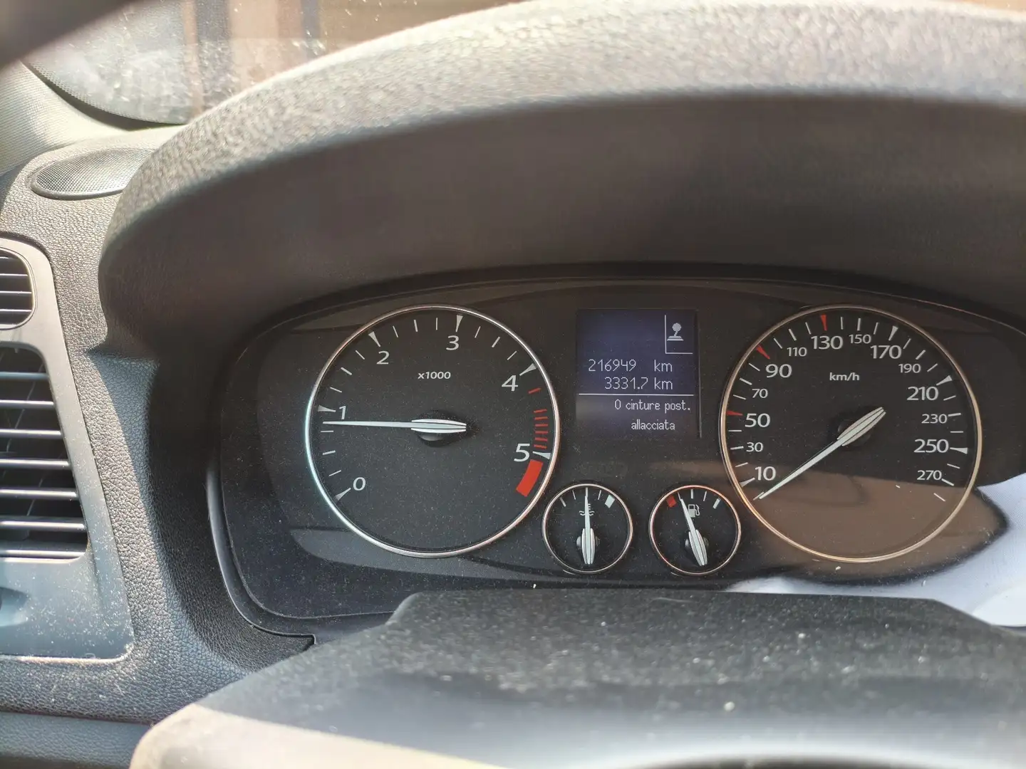 Renault Laguna SporTour 2.0 dci 16v Techno Nav - 1