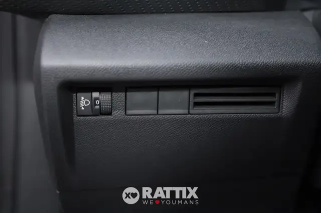 Citroen C4 view 30