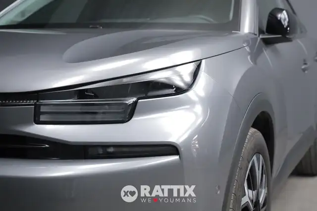 Citroen C4 view 3