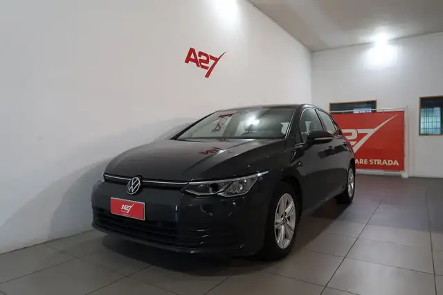 Volkswagen Golf view 19