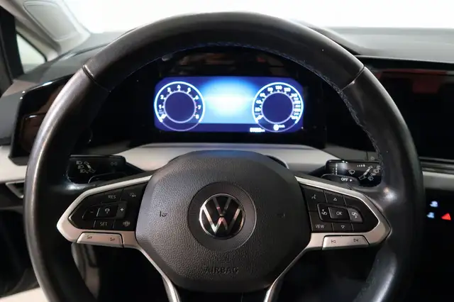 Volkswagen Golf view 28