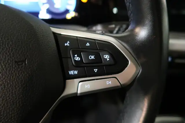 Volkswagen Golf view 30