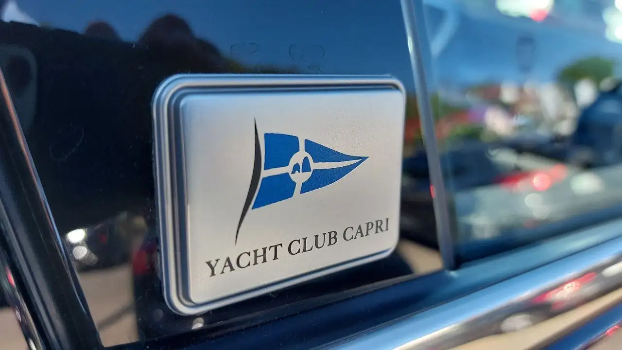Fiat 500 X Yacht Club Capri Automatik/Assistenzsysteme, миниатюра 3