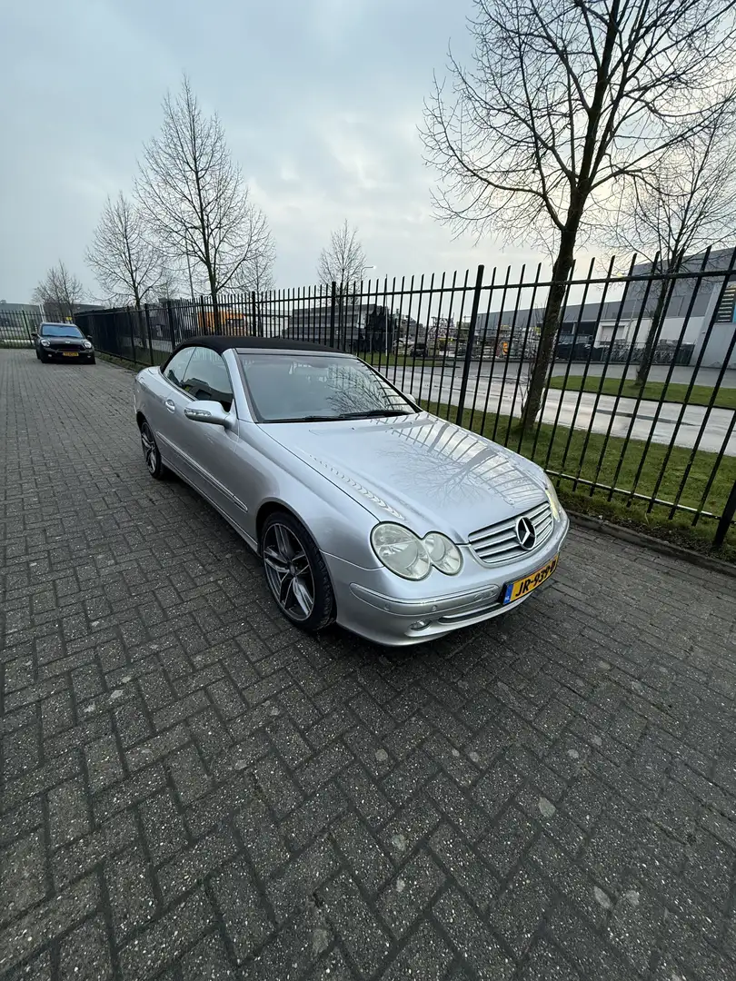 Mercedes-Benz CLK 200 K. Avantgarde Grijs - 1