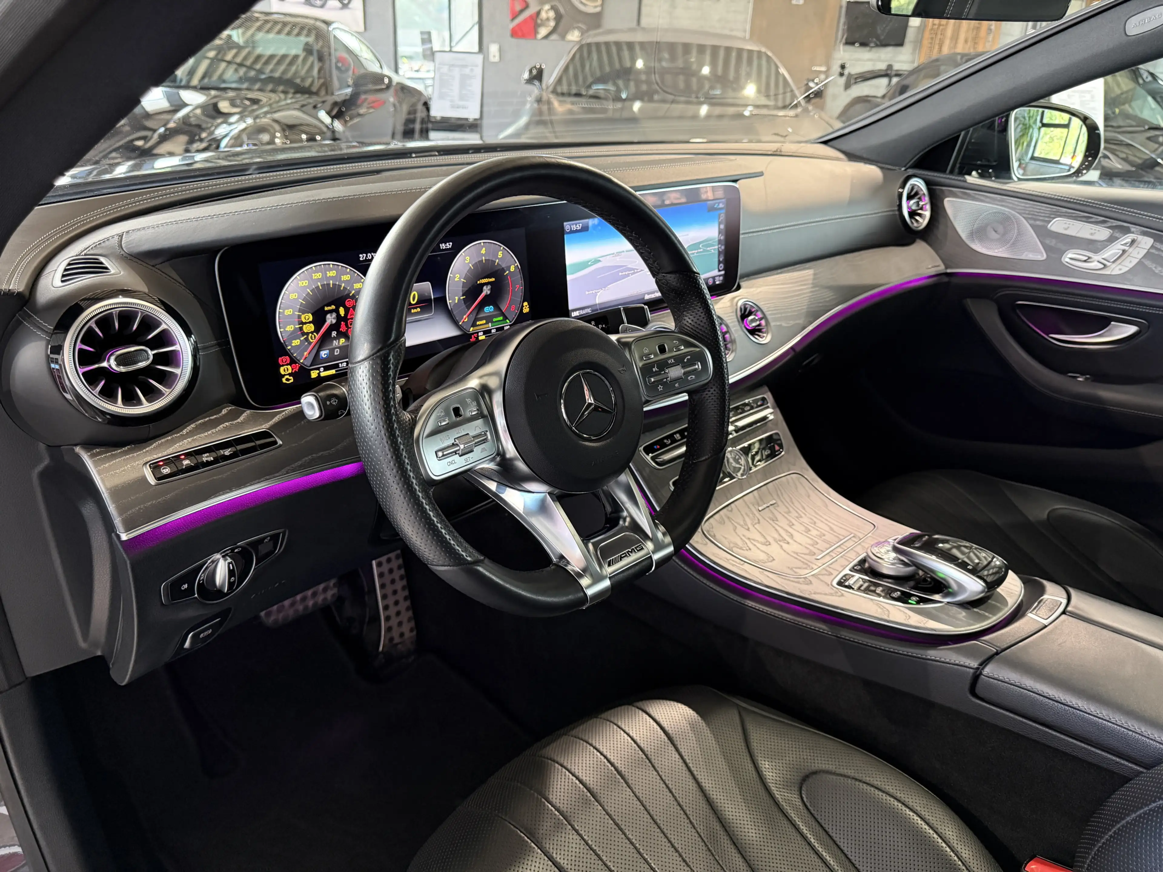 Mercedes-Benz CLS 450 4Matic AMG Line*G.SHD*HUD*360°KAM*DISTR. — photo 11