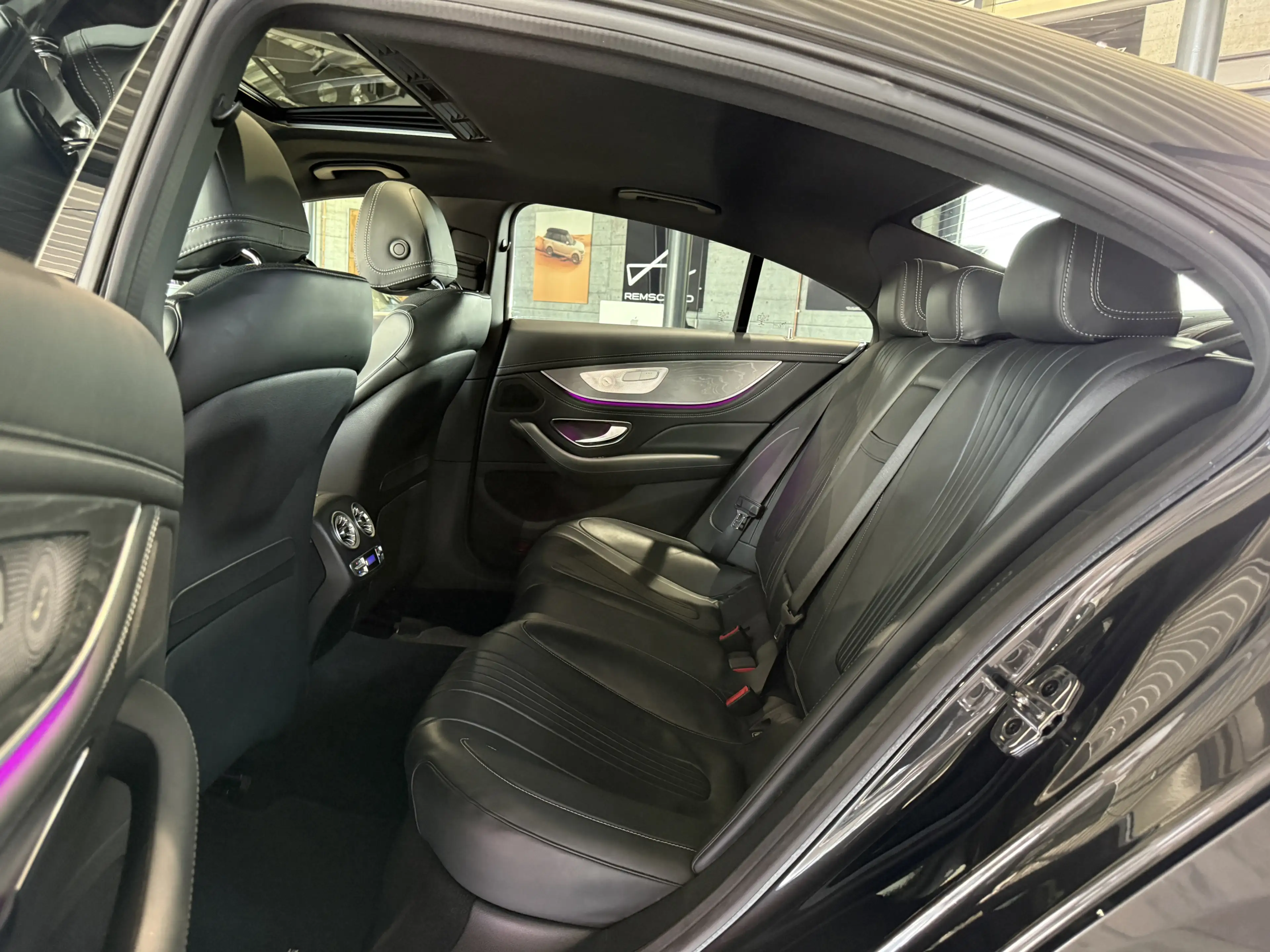 Mercedes-Benz CLS 450 4Matic AMG Line*G.SHD*HUD*360°KAM*DISTR. — photo 15