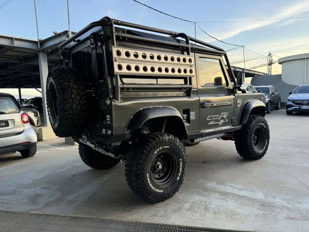 Land Rover Defender 90 2.4 Soft top N1 Roll Cage Esterno, foto 3