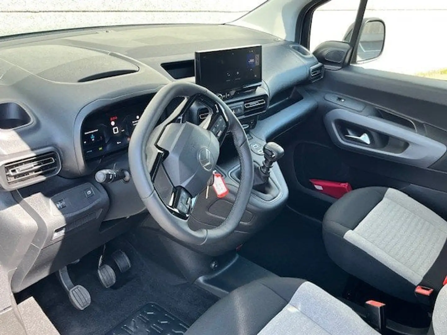 Citroen Berlingo *CAR PLAY*CAMERA* 1.2 BENZ 110 PK PLUS - 2