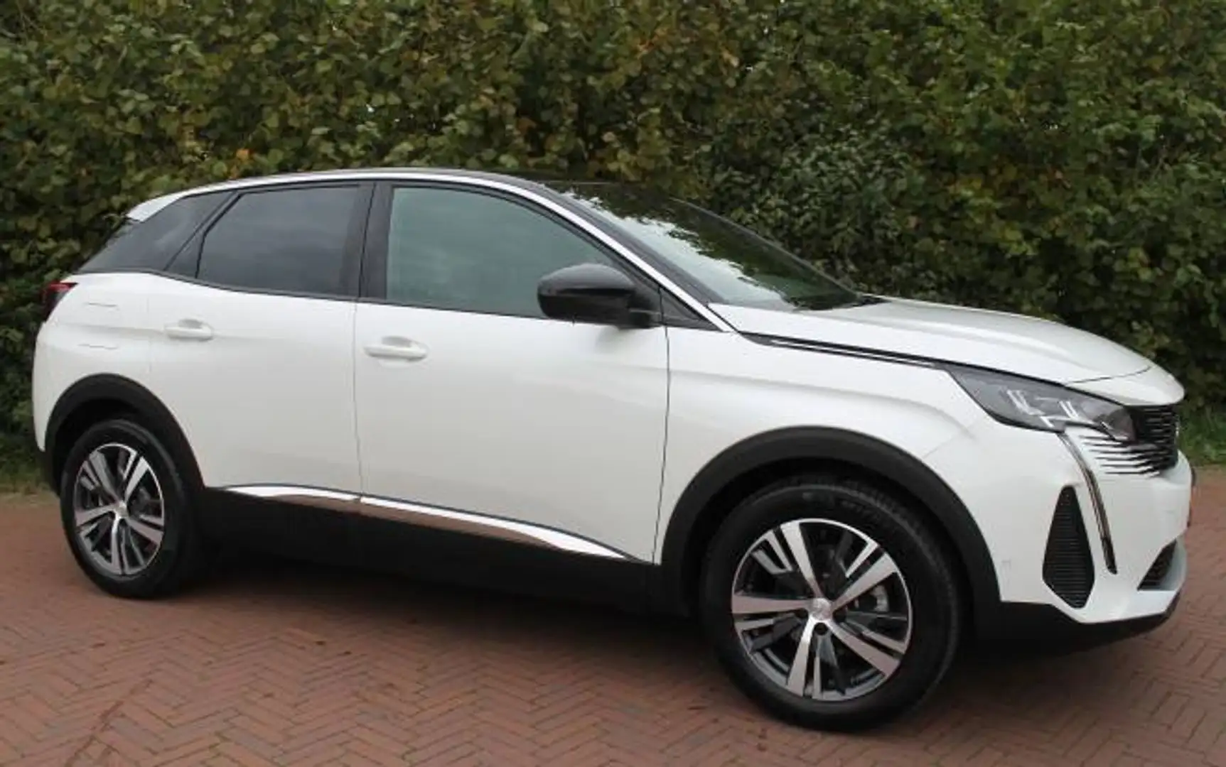 Peugeot 3008 1.2 PureTech 130pk EAT8 Allure Pack Business Blanc - 2