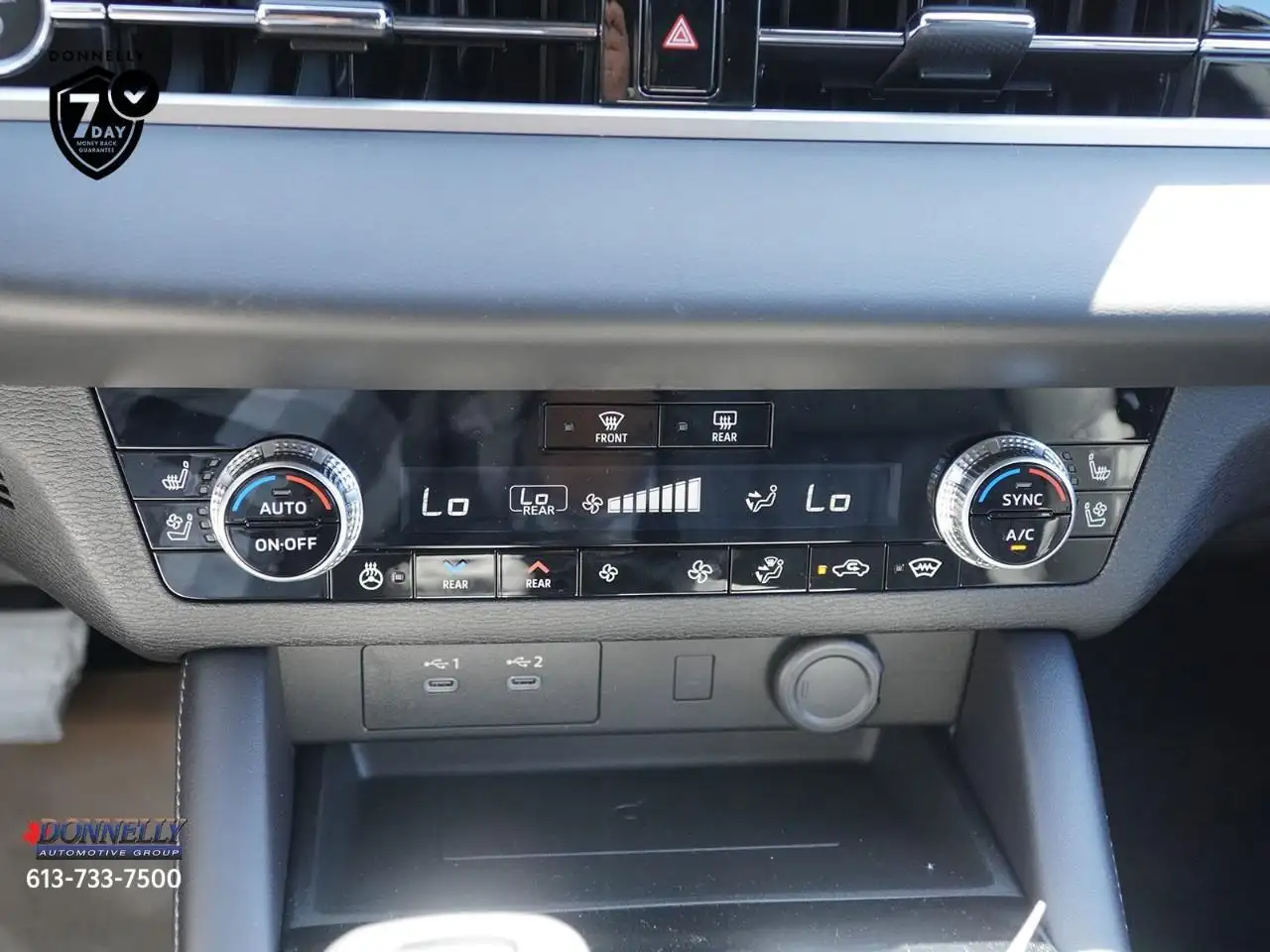 Mitsubishi Outlander снимка Mitsubishi Outlander