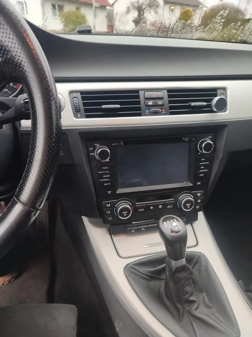 BMW 335 335i Touring Czarny - 2
