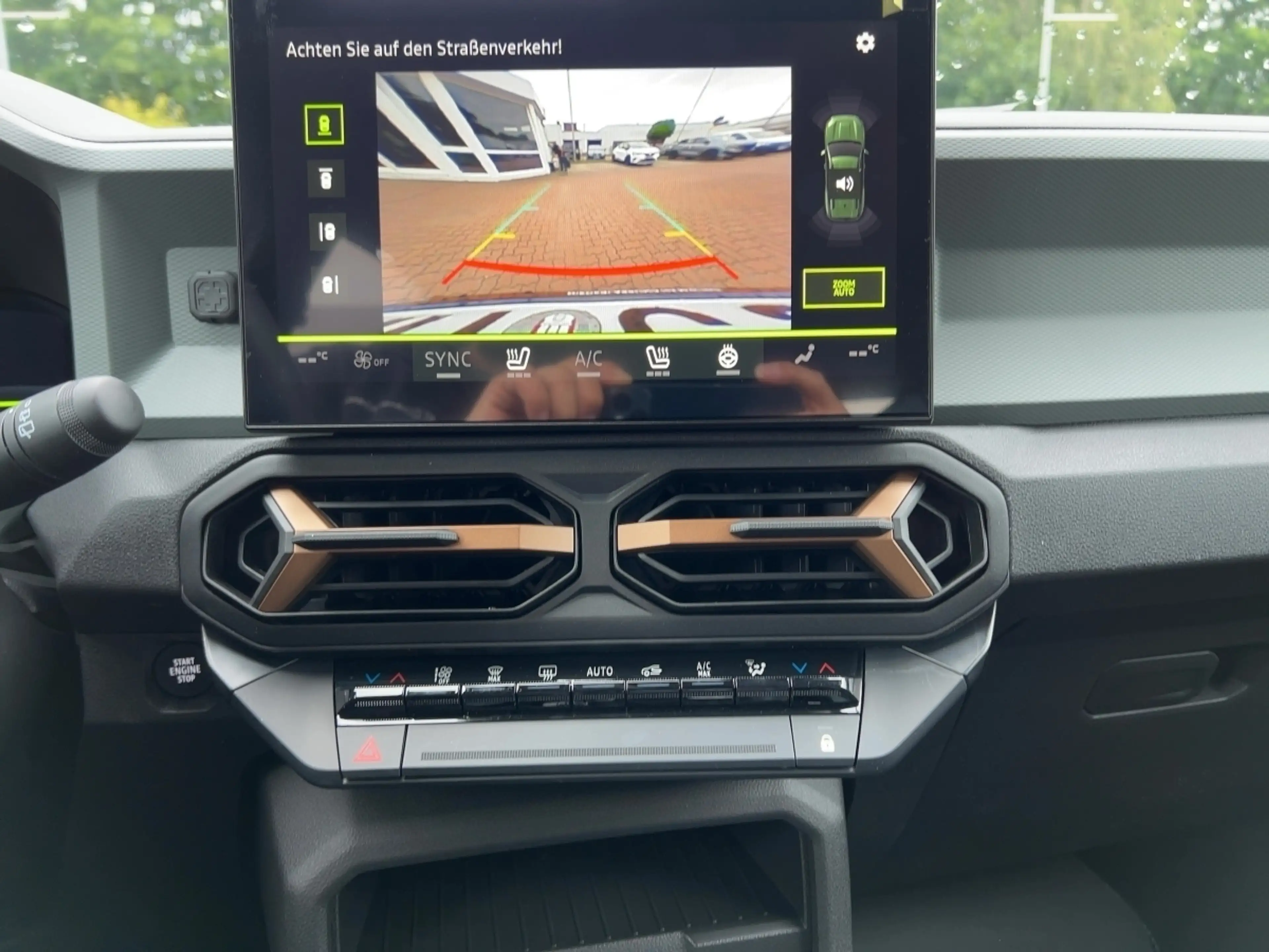 Dacia Bigster Extreme ECO-G 140 Rückfahrkamera PDC SD — photo 12