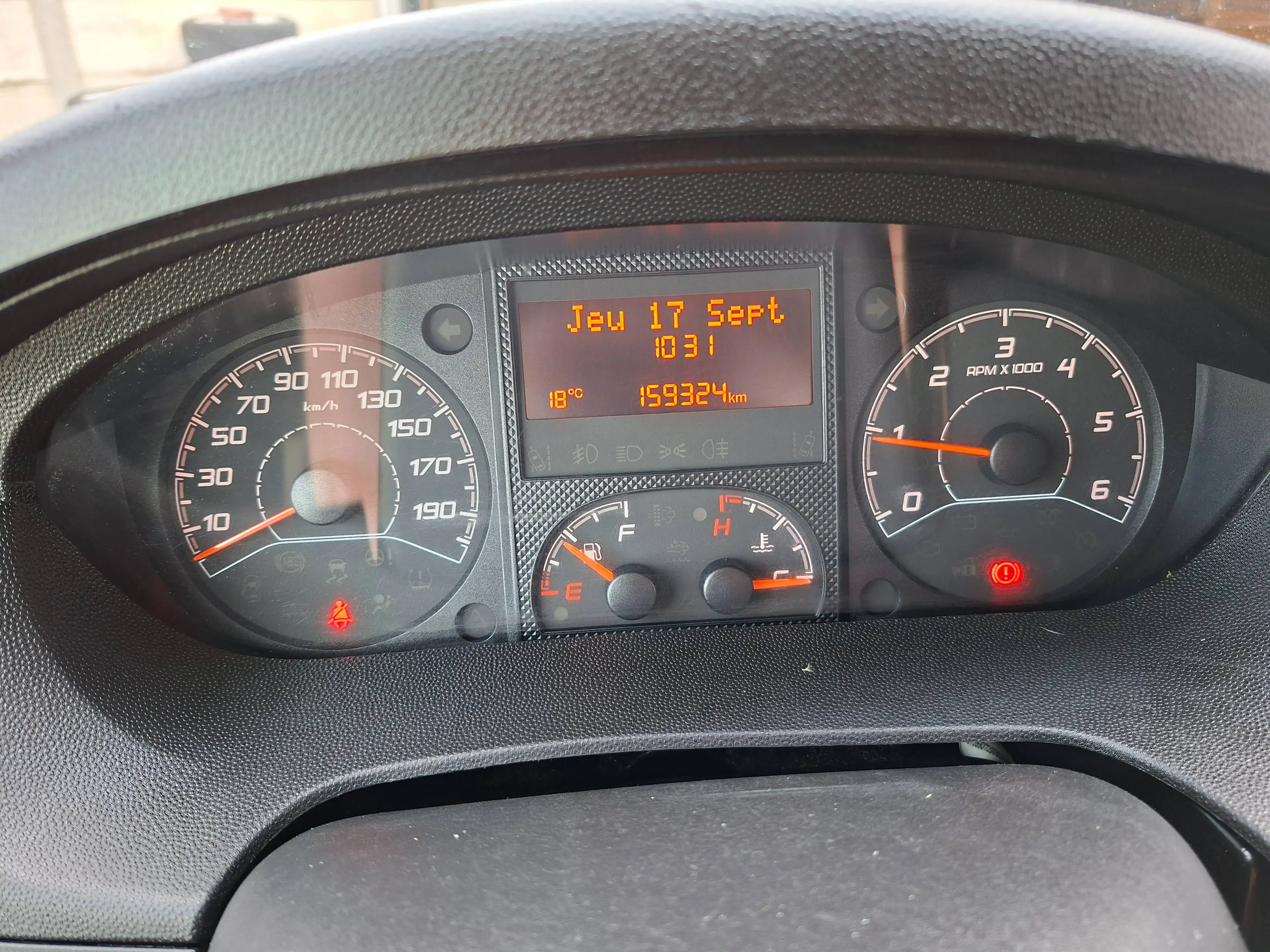 Citroen Jumper 2.2 BlueHDi L3 — photo 7